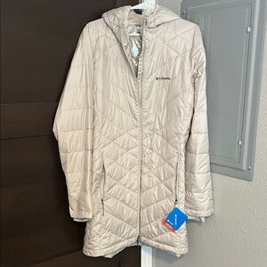 Columbia Women's Cream Quilted Jacket
